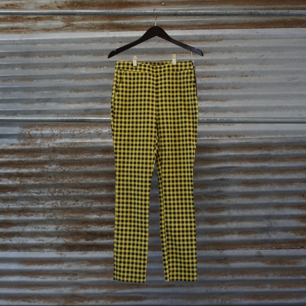 Yellow/ Black Gingham trousers.